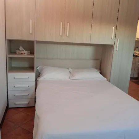 Apartment La Mansarda Sul Naviglio Bellinzago Lombardo